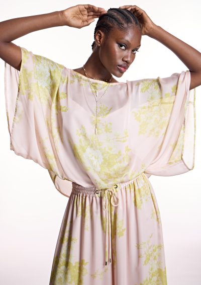 Blusa estampada flores - Imagen 2