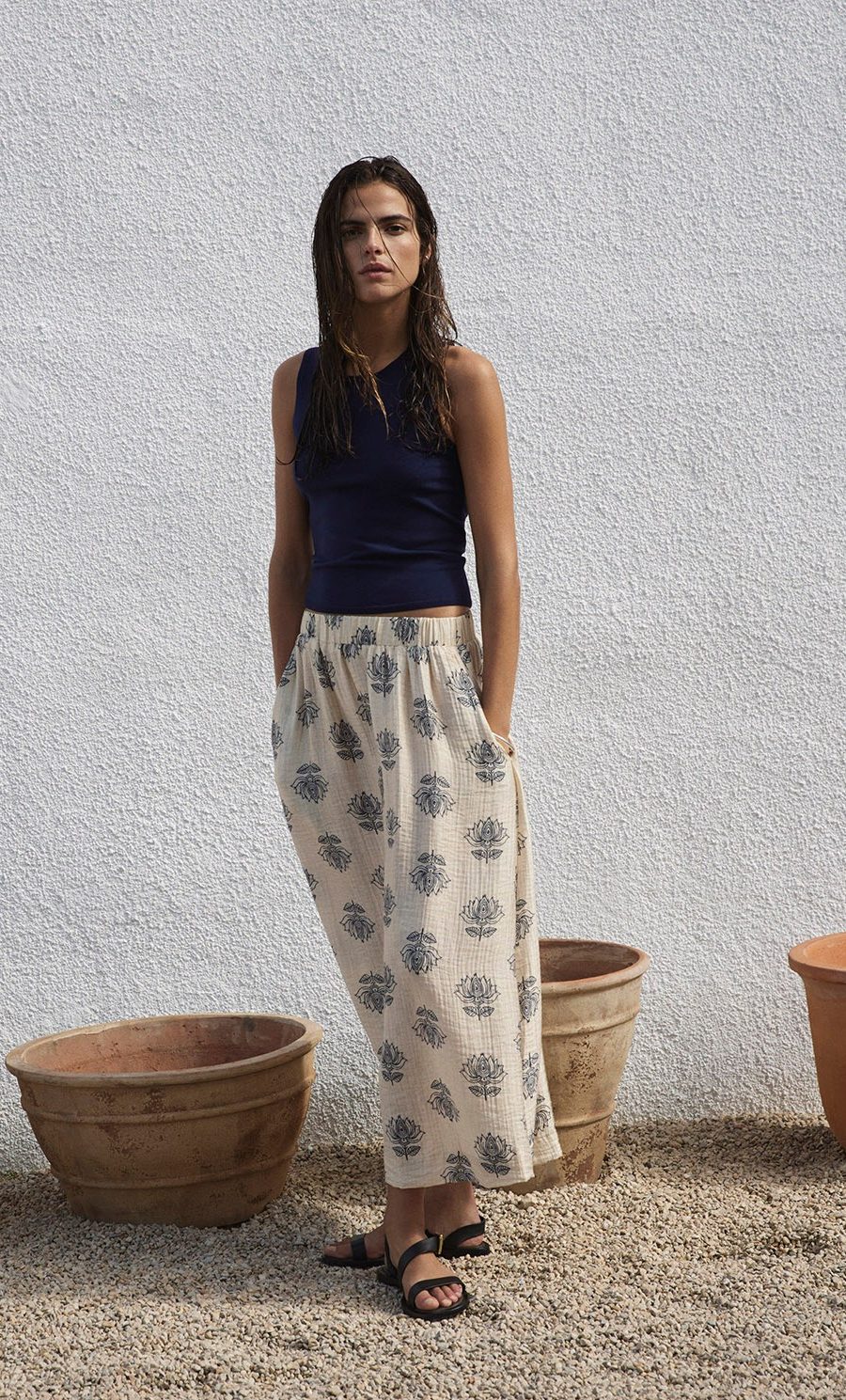Falda midi estampado flores