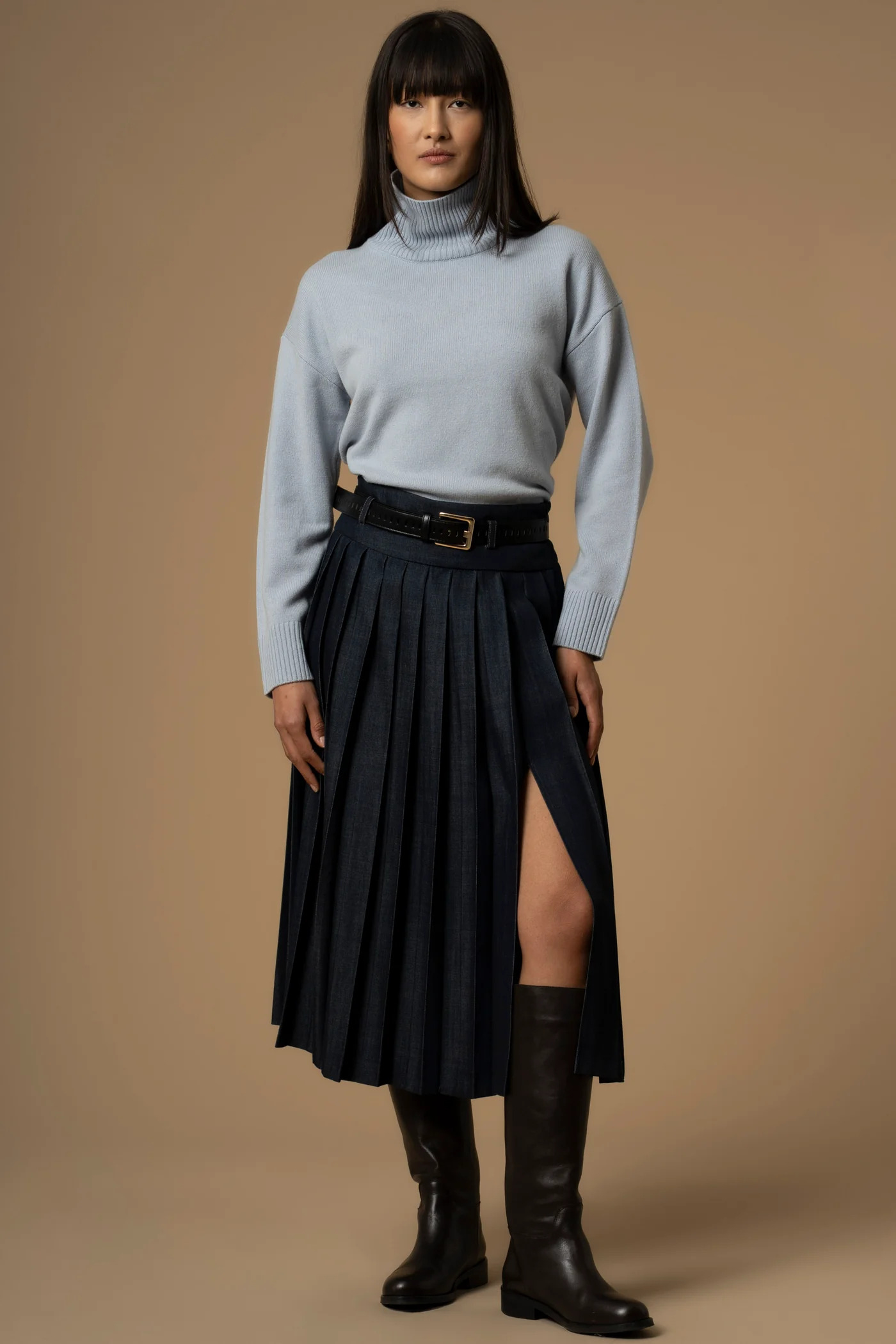 KOCCA - Falda midi plisada con cinturón