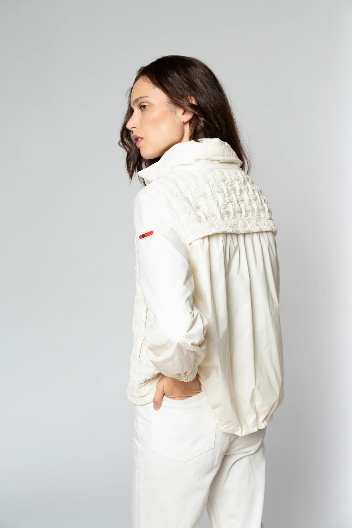 DICHI – Chaqueta acolchada con textura geométrica - Chaqueta MAIARA - Imagen 3