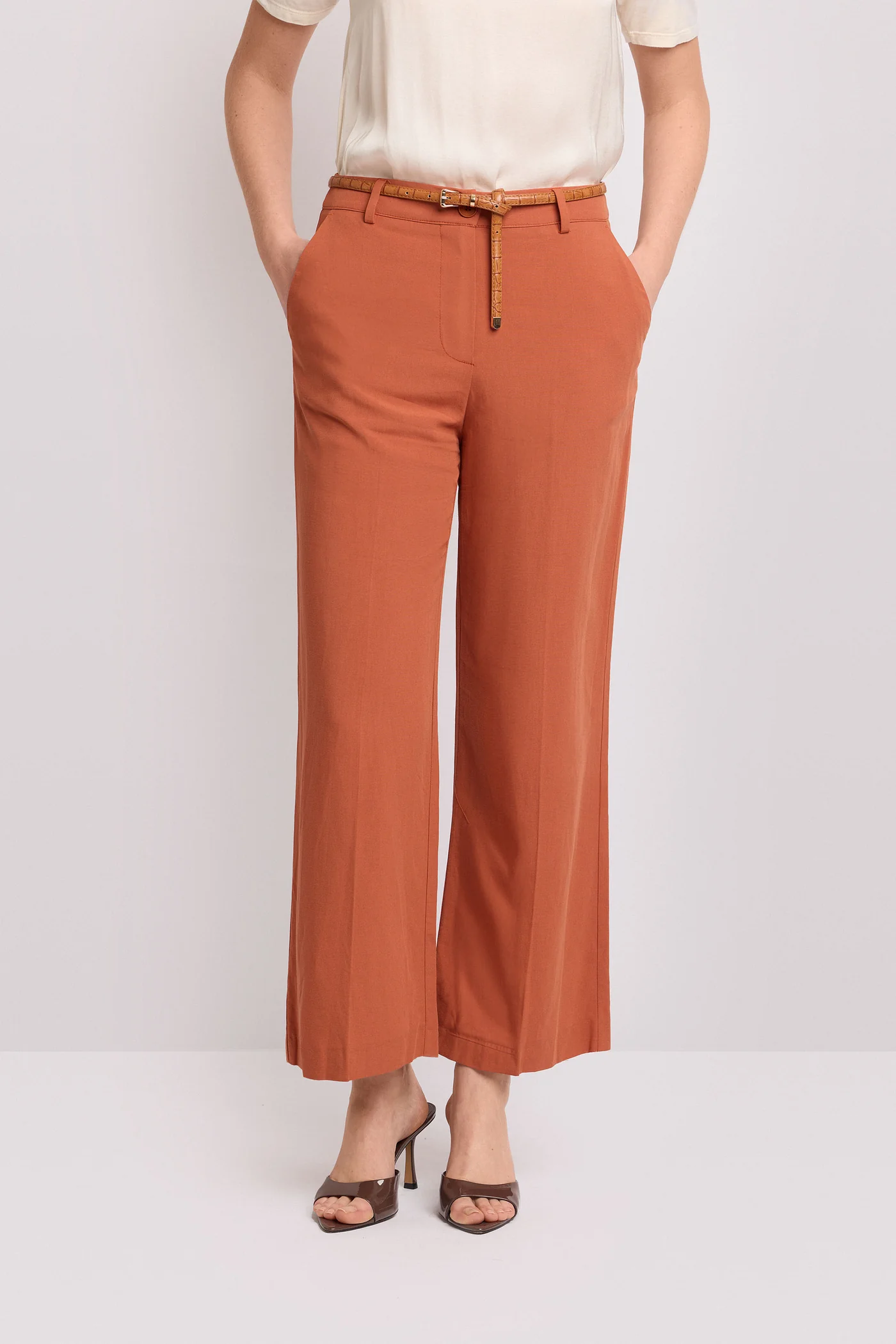 KOCCA – Pantalón de sastre tiro medio - Pantalones DEMETRIO