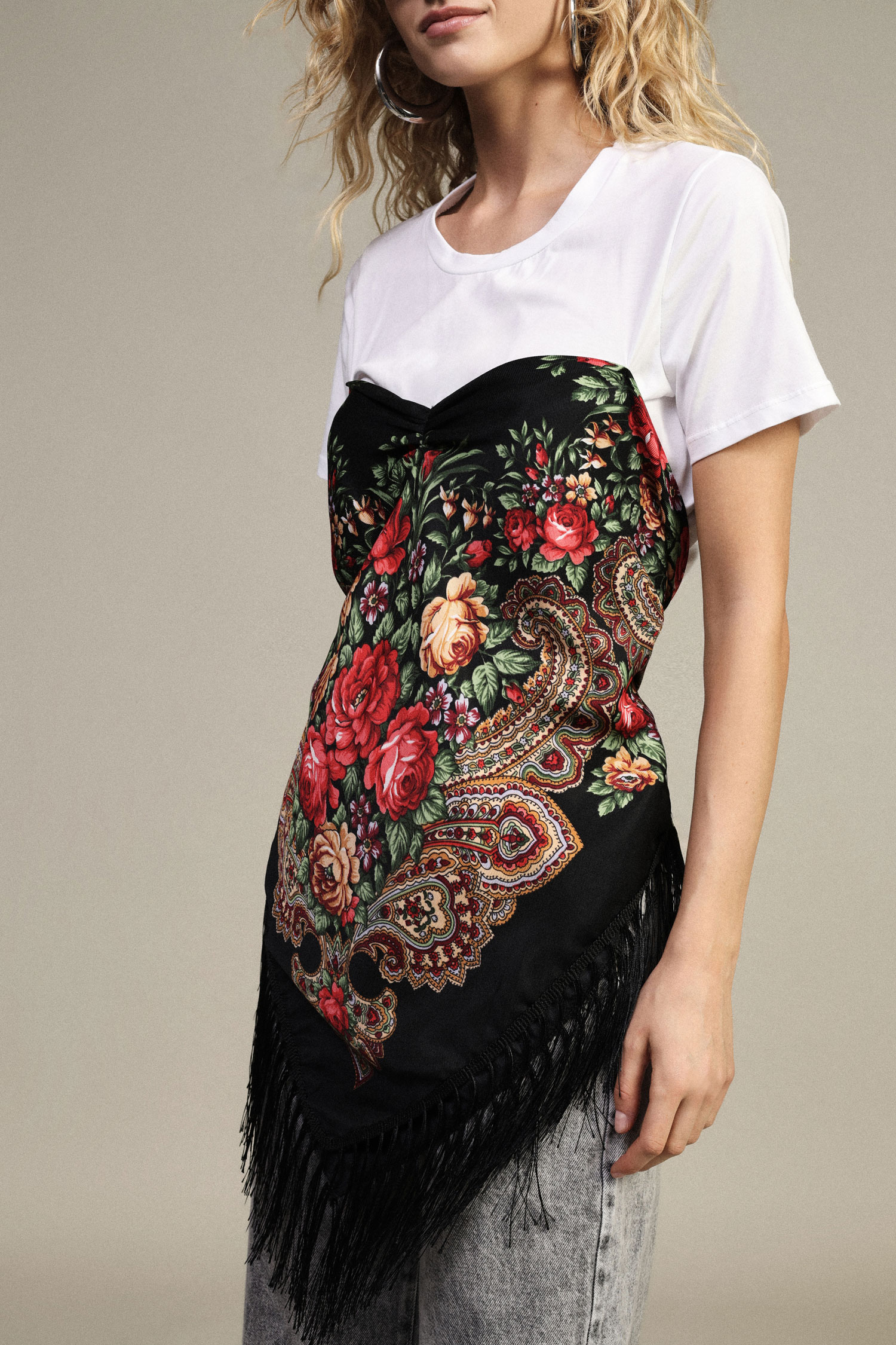 DIXIE · Camiseta floral con flecos - Imagen 3