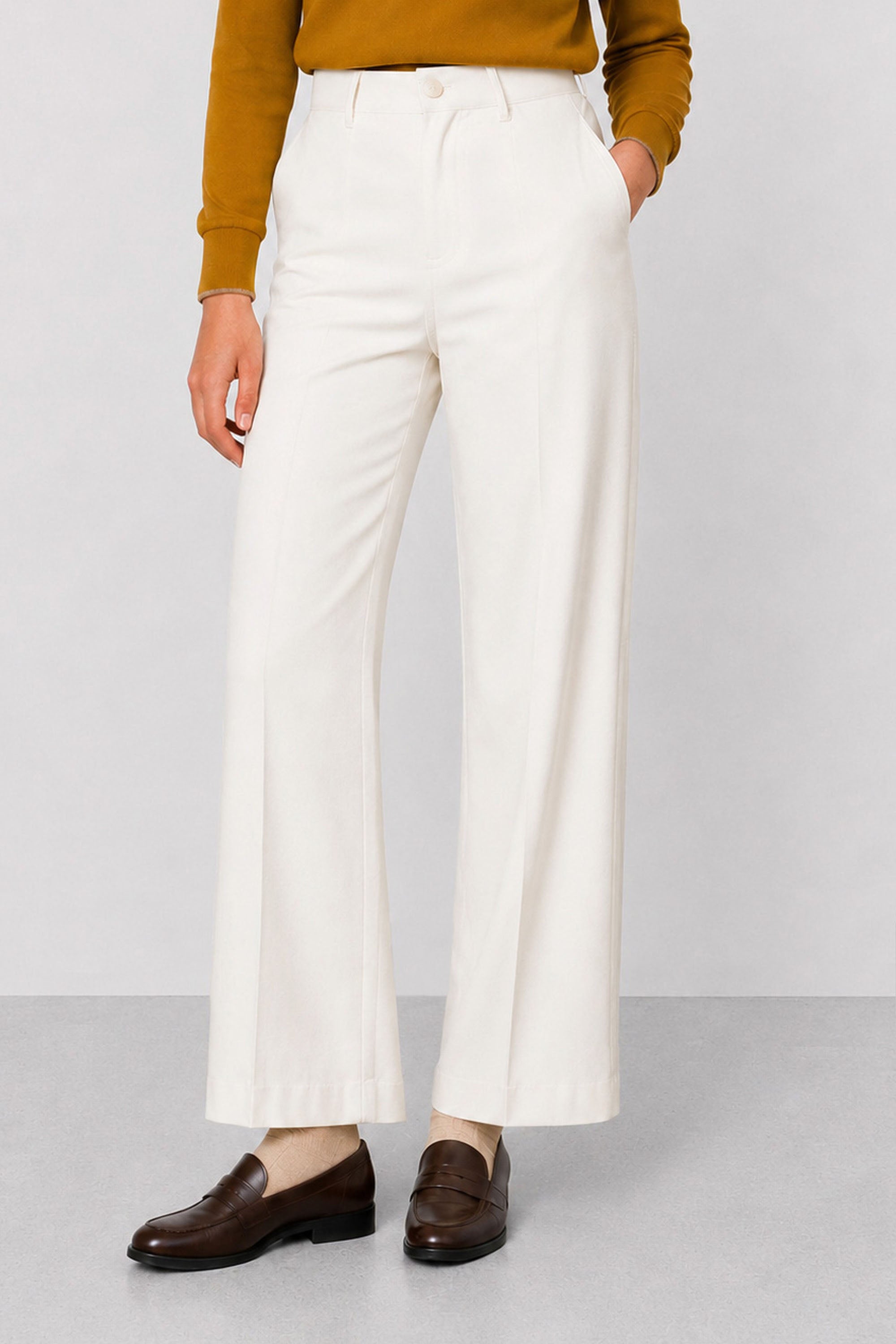 KOCCA · Pantalón con cadena en dos colores · Kesidio