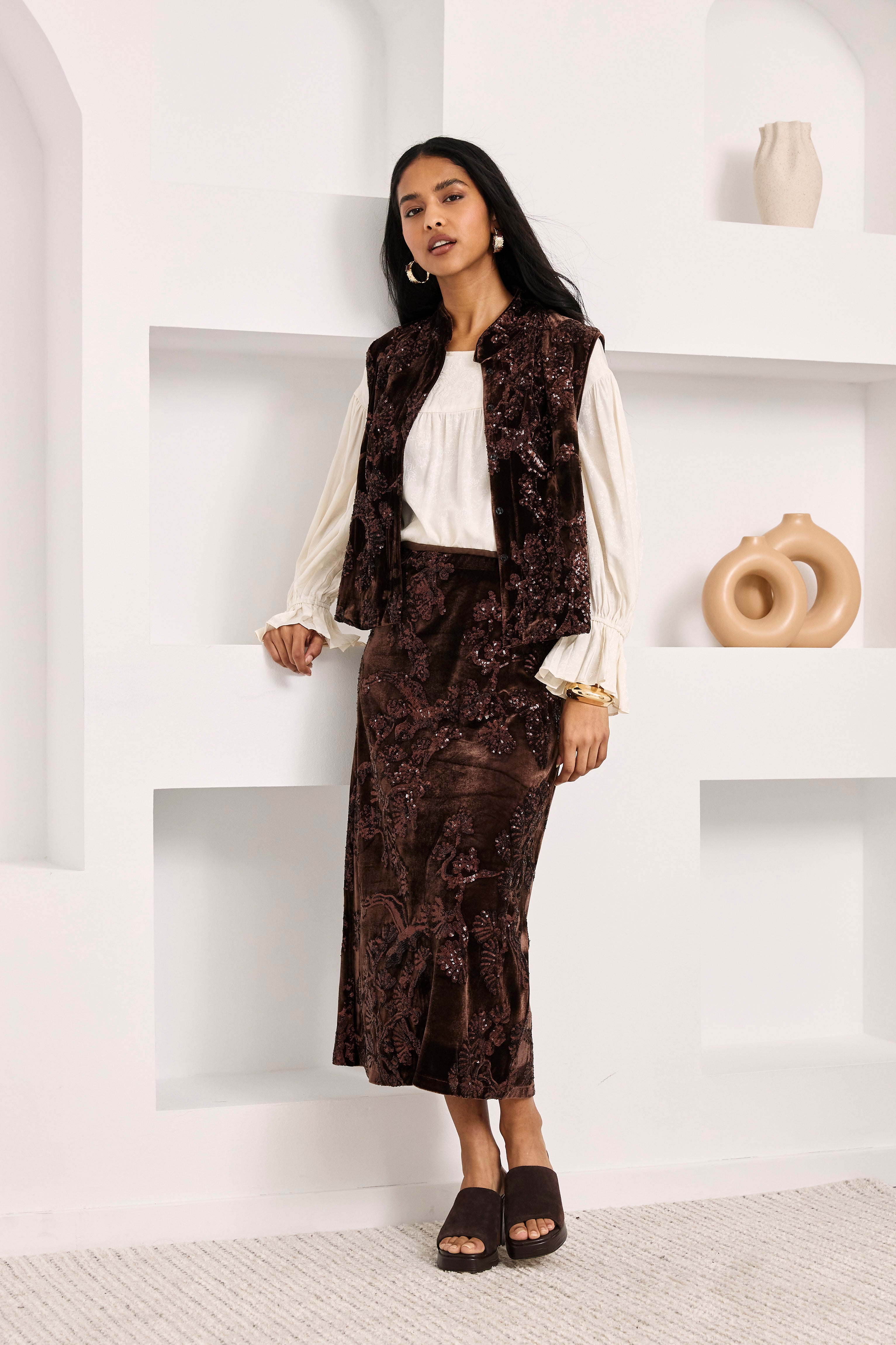 NEKANE · Falda midi de terciopelo con lentejuelas - Imagen 2