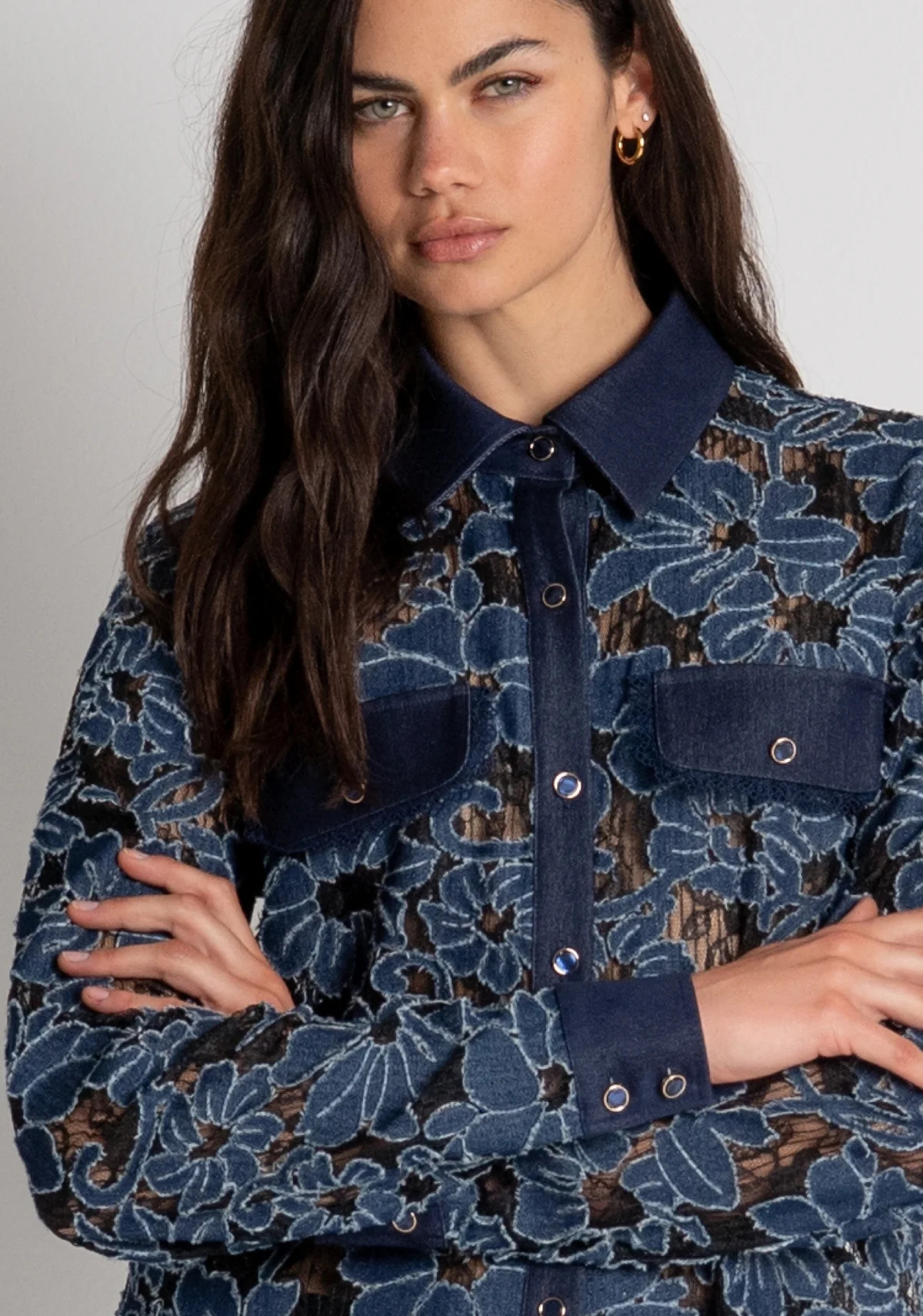 FRACOMINA · Camisa denim con estampado floral - Imagen 3