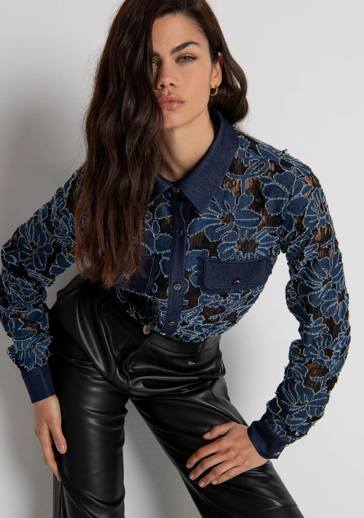 FRACOMINA · Camisa denim con estampado floral