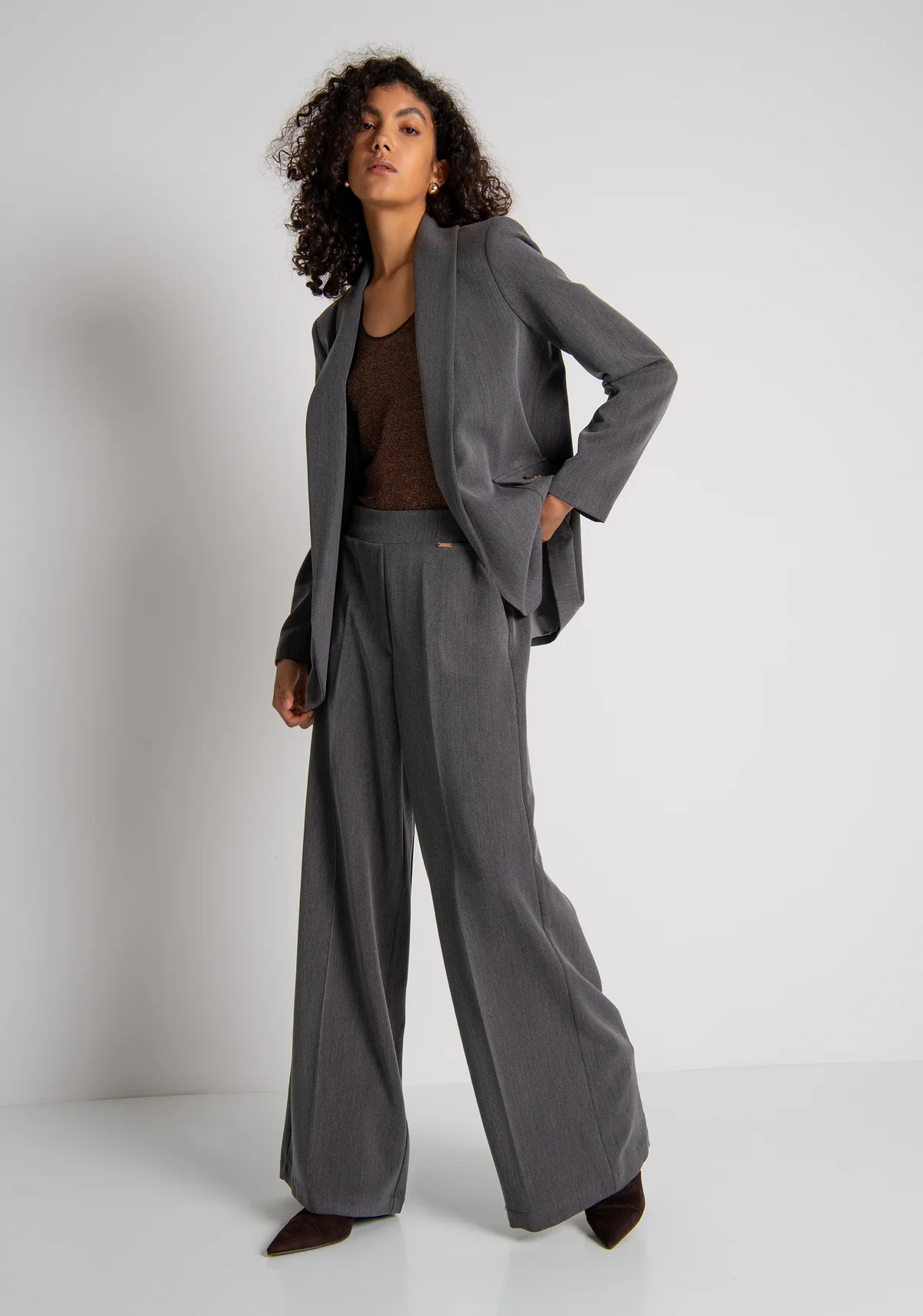 FRACOMINA · Pantalón flare de talle alto