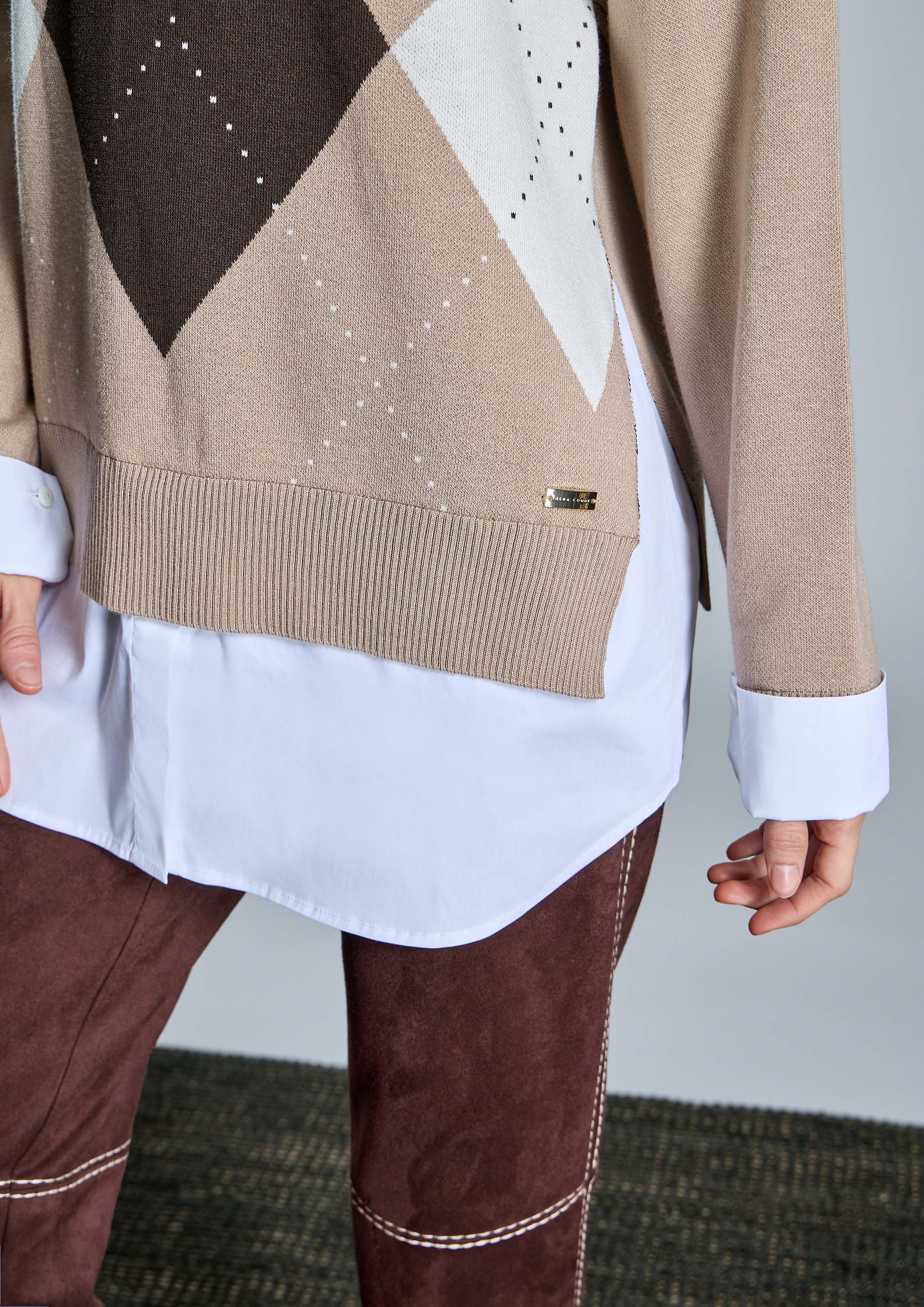 ALBA CONDE · Jersey de rombos con camisa - Imagen 3