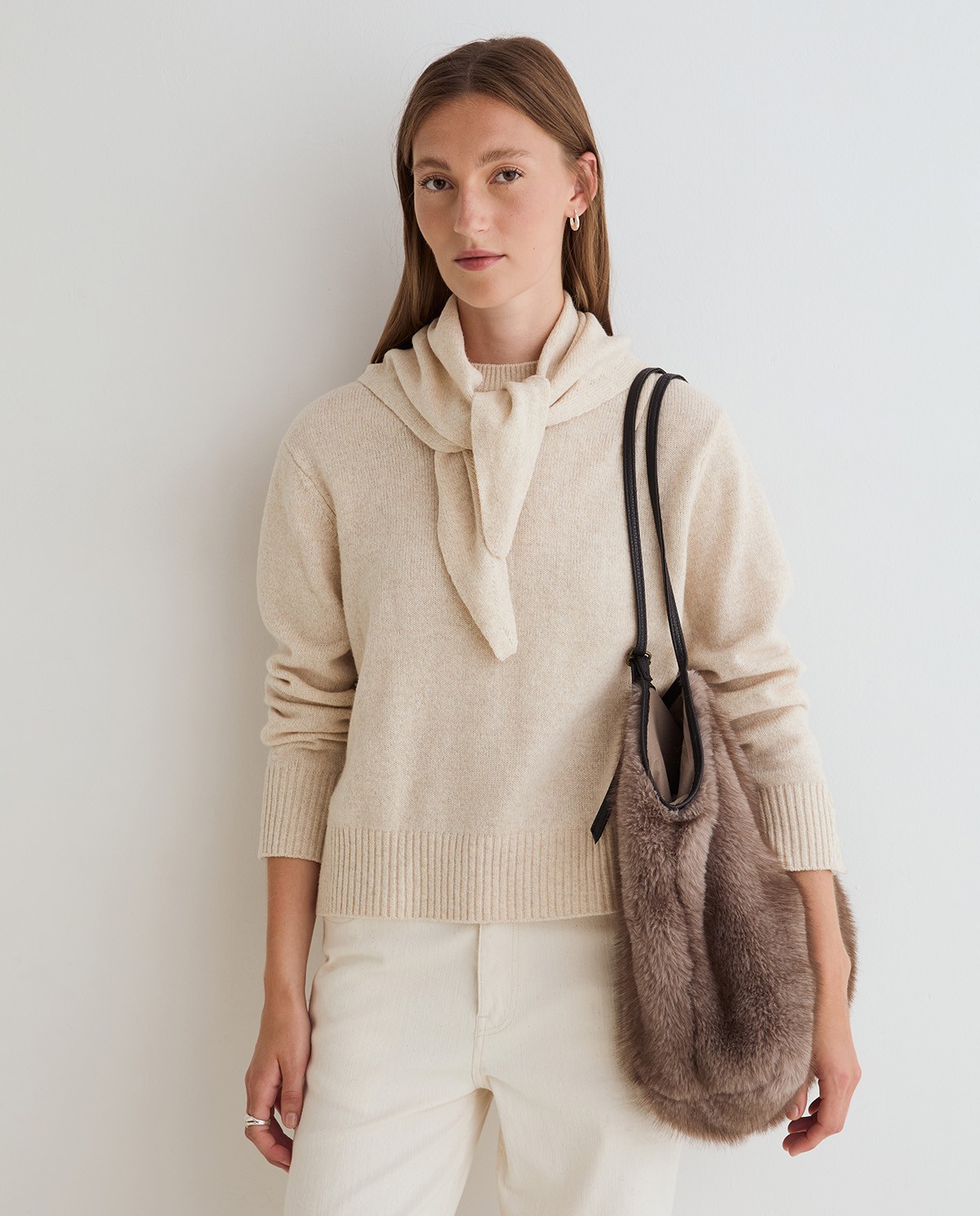 YERSE · Bolso efecto pelo