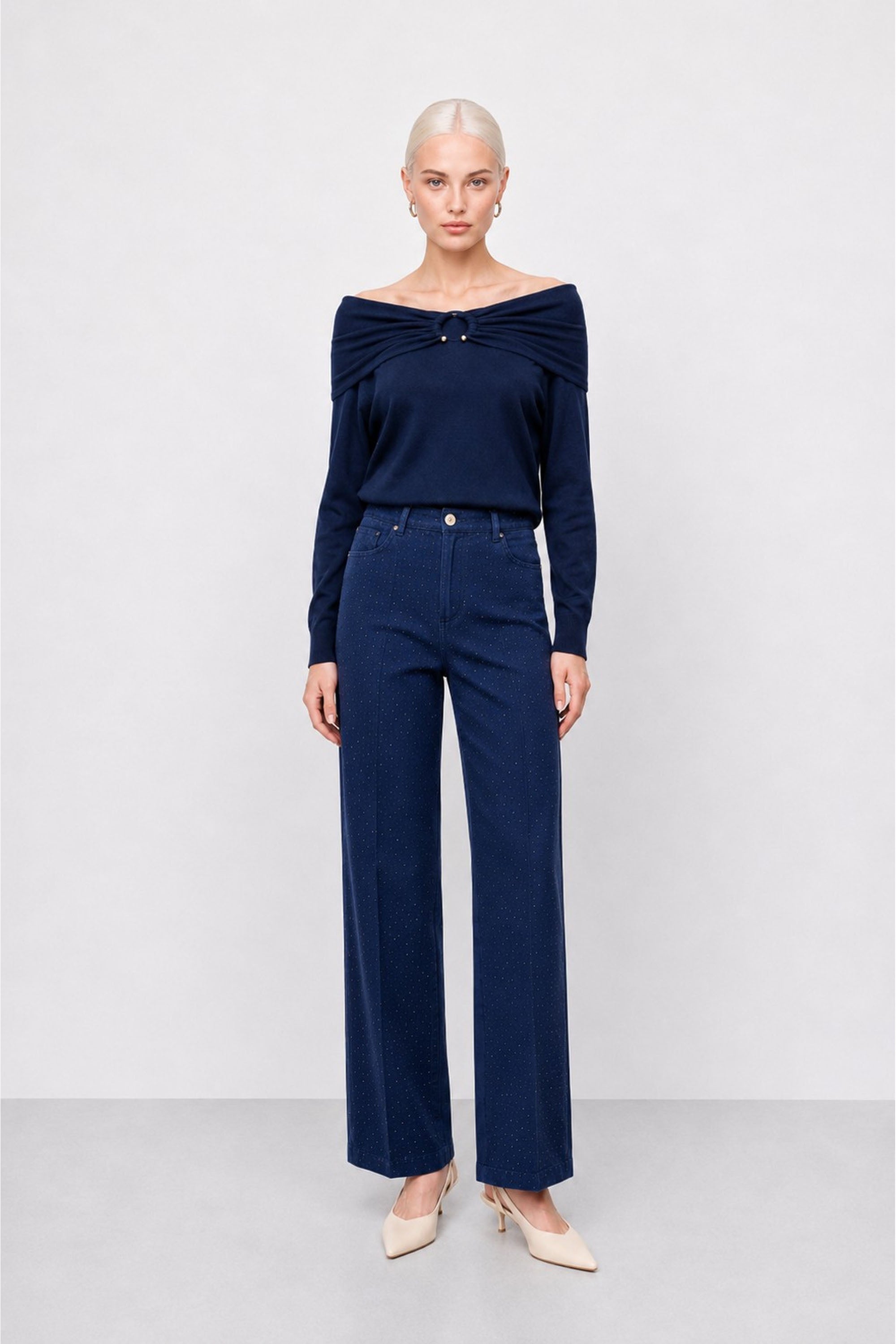 KOCCA · Pantalón ancho con puntos metálicos · Donvina - Imagen 2